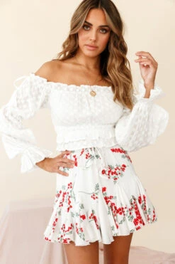 Robyn Flounce Mini Skirt Floral Print White -Trend Whisper 14254b24 s white 190805sl14740 ps bottom