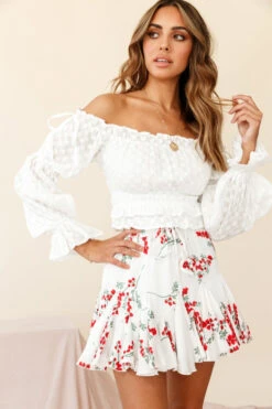 Robyn Flounce Mini Skirt Floral Print White -Trend Whisper 14254b24 s white 190805sl14741 ps bottom
