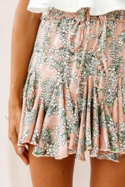 Robyn Flounce Floral Mini Skirt Mocha 10 Robyn Flounce Floral Mini Skirt Mocha -Trend Whisper 190123 sl15209 14254b12 s mocha st0317 white