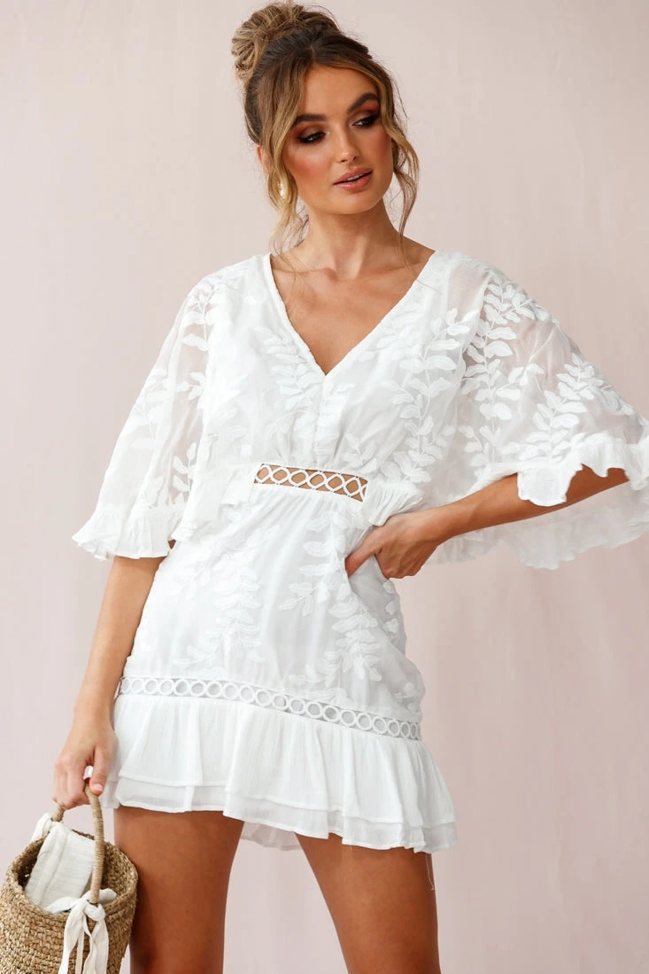 Caspar Leafy Embroidered Dress White 5 Caspar Leafy Embroidered Dress White - Image 5