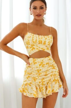 Linka Ruched Ruffle Skirt Leaf Print Yellow 13 Linka Ruched Ruffle Skirt Leaf Print Yellow -Trend Whisper 62235BK29 S YELLOW 6