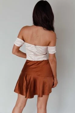 Front Page -Trend Whisper CM4096D 20CHOCOLATE 3