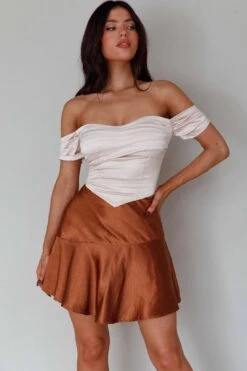 Gwyneth Flounce Mini Skirt Chocolate -Trend Whisper CM4096D 20CHOCOLATE 7