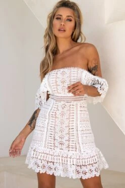Tallulah Off-Shoulder Crochet Dress White 8 Tallulah Off-Shoulder Crochet Dress White -Trend Whisper KT0092B01 WHITE 4