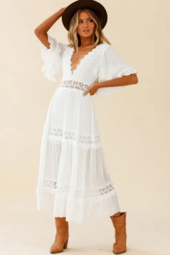 Indio Crochet Insert Deep V-Neckline Angel Sleeve Maxi Dress White 10 Indio Crochet Insert Deep V-Neckline Angel Sleeve Maxi Dress White -Trend Whisper ST0491B02 WHITE 4