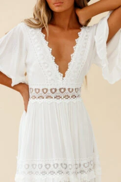 Indio Crochet Insert Deep V-Neckline Angel Sleeve Maxi Dress White 13 Indio Crochet Insert Deep V-Neckline Angel Sleeve Maxi Dress White -Trend Whisper ST0491B02 WHITE 7