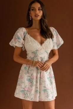 Lovers Lane Lace Trim Puff Sleeve Dress Floral Apricot -Trend Whisper ST2778DM01 20APRICOT 5
