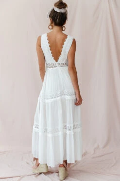 Faith Embroidered Details Maxi Dress Ivory 9 Faith Embroidered Details Maxi Dress Ivory -Trend Whisper photo 93 st0491 ivory