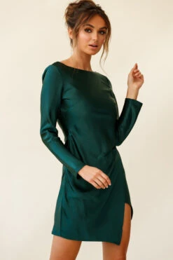 Thank Me Later Long Sleeve Open Back Dress Forest Green 11 Thank Me Later Long Sleeve Open Back Dress Forest Green -Trend Whisper st2278b forest green 190806sl17868